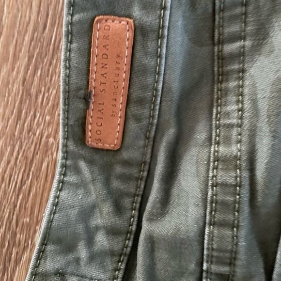 Social Standard by Sanctuary High Rise Skinny Army Print Women’s Jegging Sz 6/28 - Picture 11 of 12